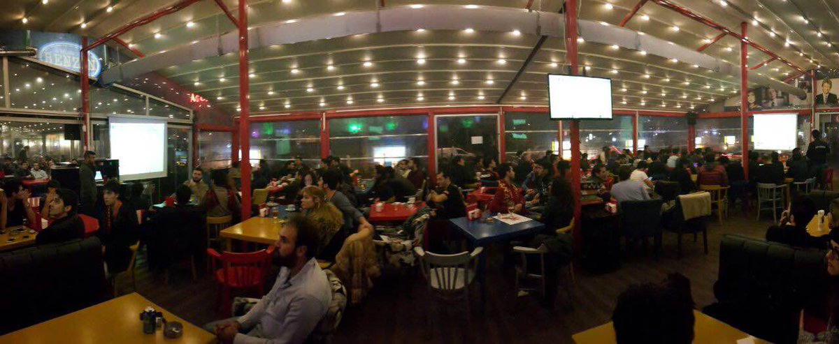 redmustangfuel's tweet photo. #muekemmeliiste #redmustangfuel #izmir #party #pazarakadardeğilmezarakadar #Eğlenmek #macizle http://t.co/hh8Pg1Fa09