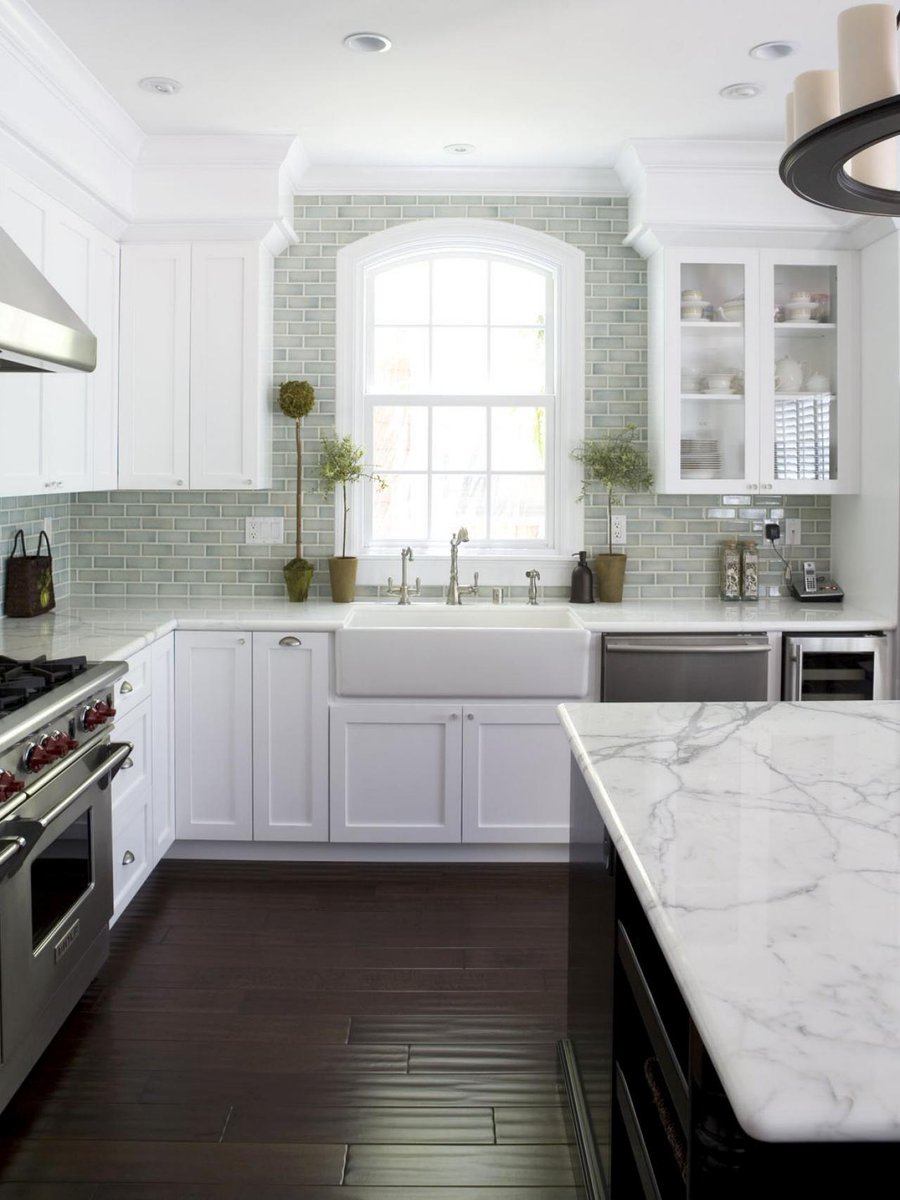 Kitchen design inspiration to kick off your 2015--> hg.tv/29vae