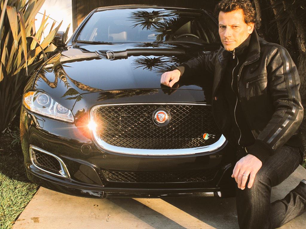 Ioan Gruffudd 2024 Wife, net worth, tattoos, smoking & body facts Taddlr