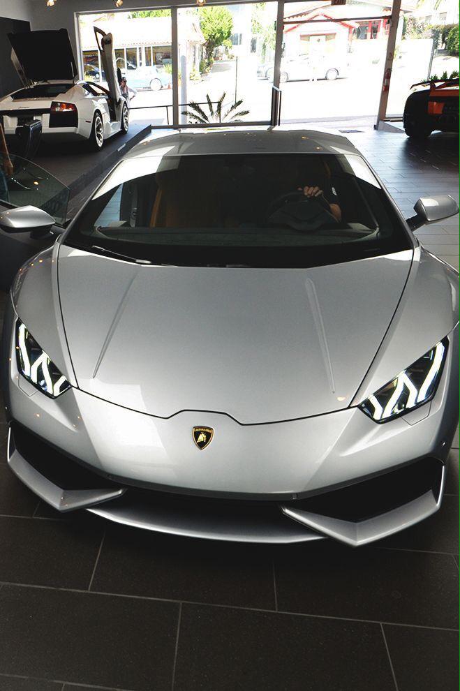 OnlyLambo's tweet image. 