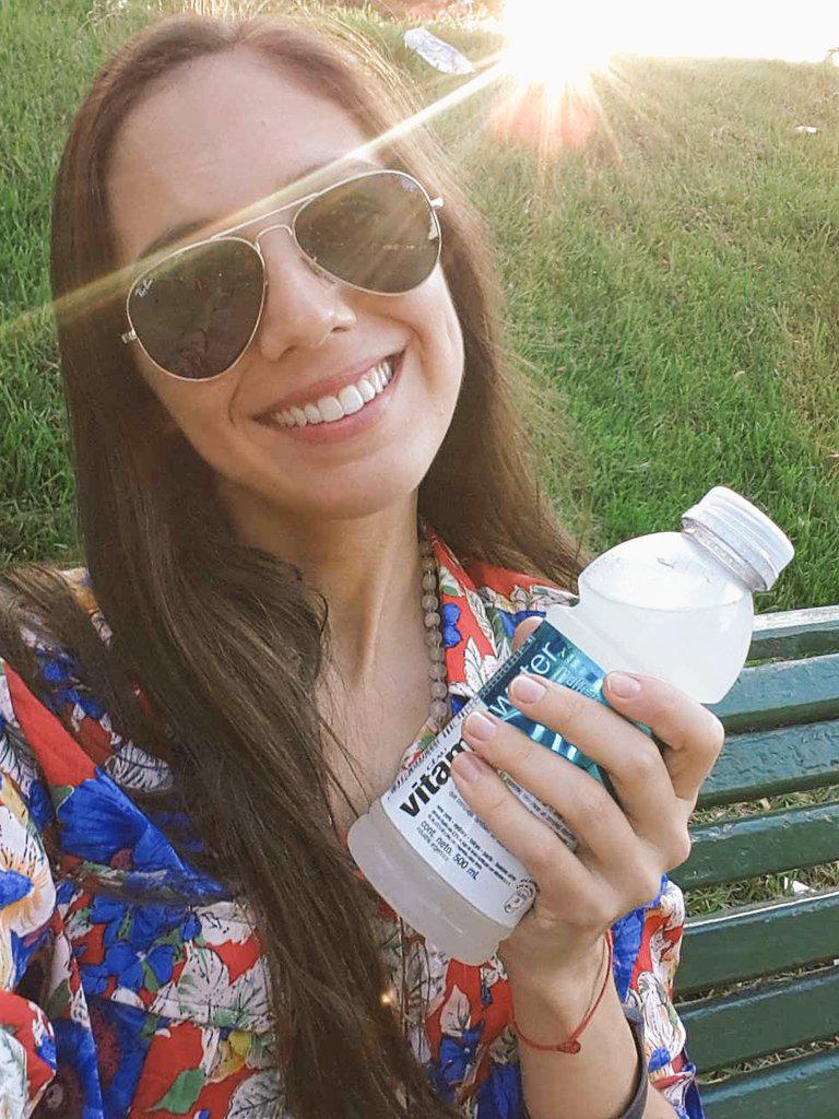 PatasRamirez's tweet photo. @MrDupe  claro que sí! #pensadaparaloqueviene mis tardes de #walkingBA van de la mano de @vitaminwaterar 🙆💪 http://t.co/eu8vMOwKwB