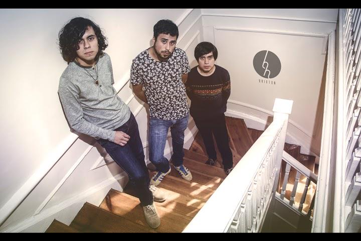 Es casi irreal tratar de esclarecer... <a href="/Brixtonmx/">Brixton</a>