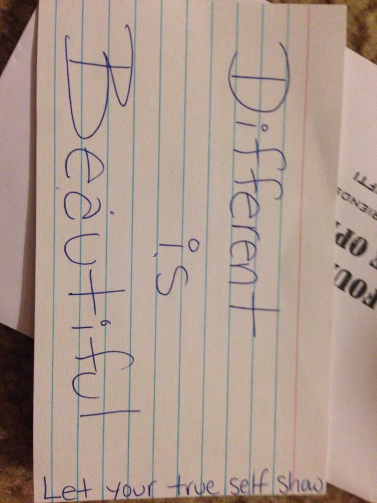 nikuaIe's tweet photo. So yesterday, I got a #hopenote at the vigil and i think it's amazing that @avfti does this. http://t.co/AZX3FU7ADV