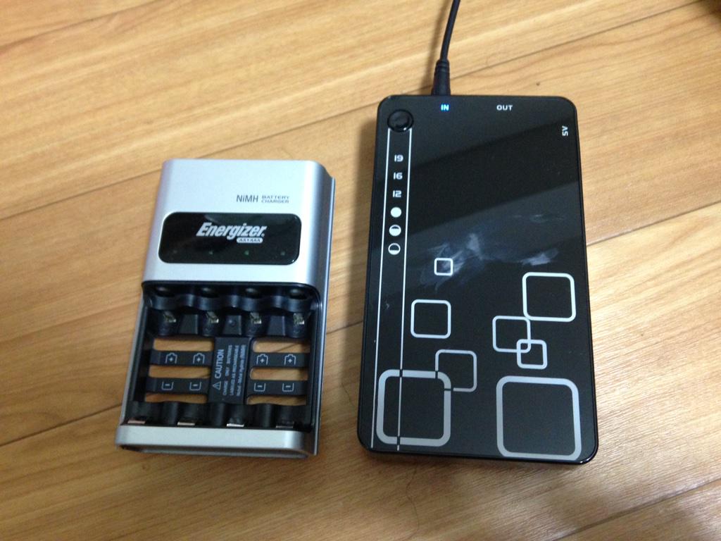 Net A Twitter Exige Sitosama Katsufula Pink 個人的にミニ四駆遠征時のお供のモバイルバッテリーで良さそうなのはこれかなと Http T Co Si3uhq65yf 充電入力が12v 24vと広いのと 12vからなら安定化電源でも自己責任で充電できそう