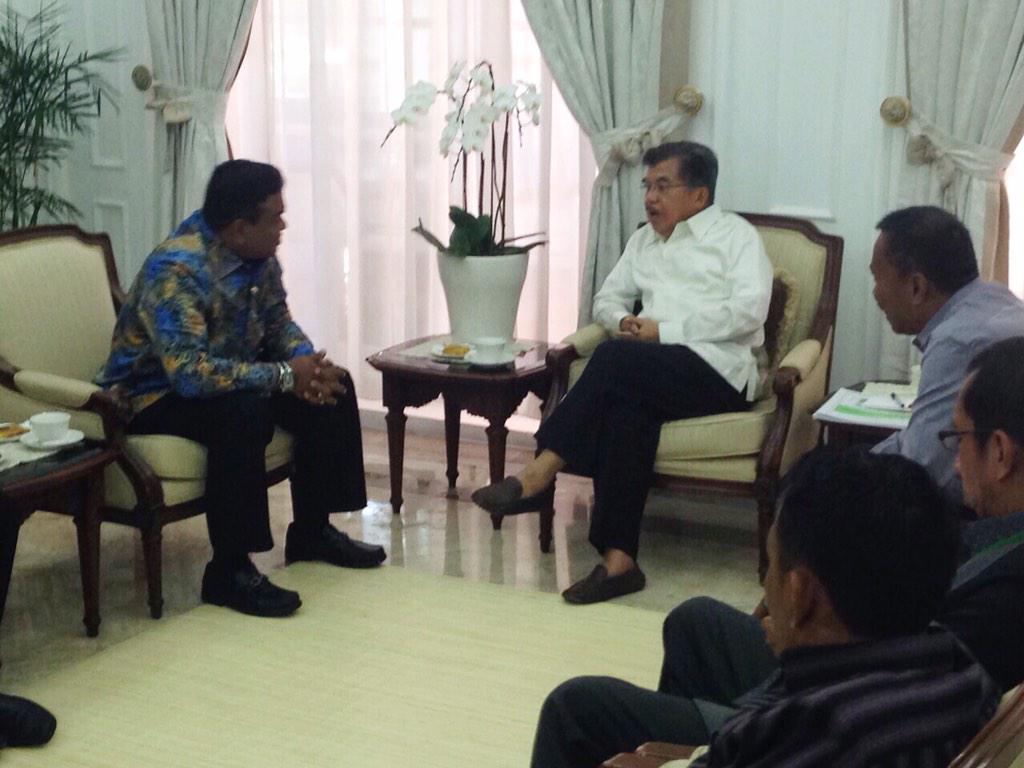 Jusuf Kalla tweet media