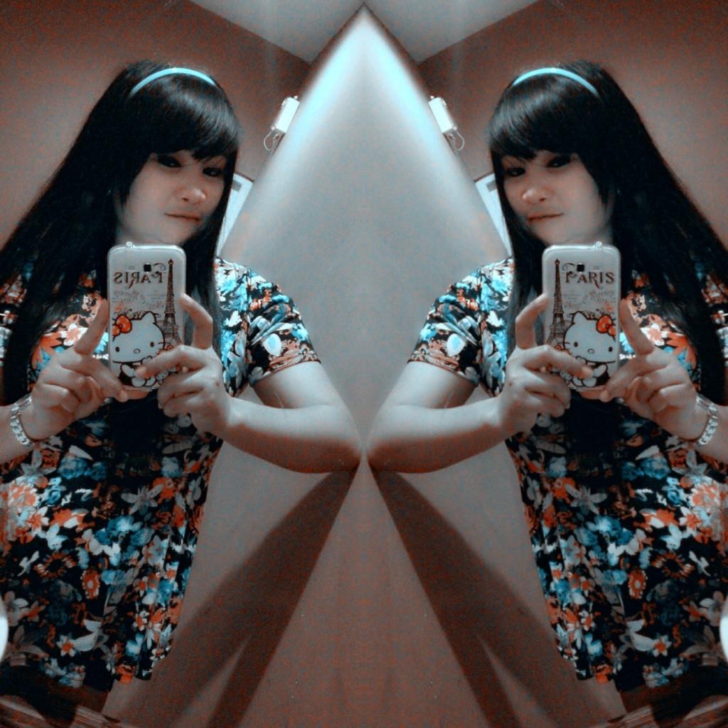 AdSyenitha tweet picture