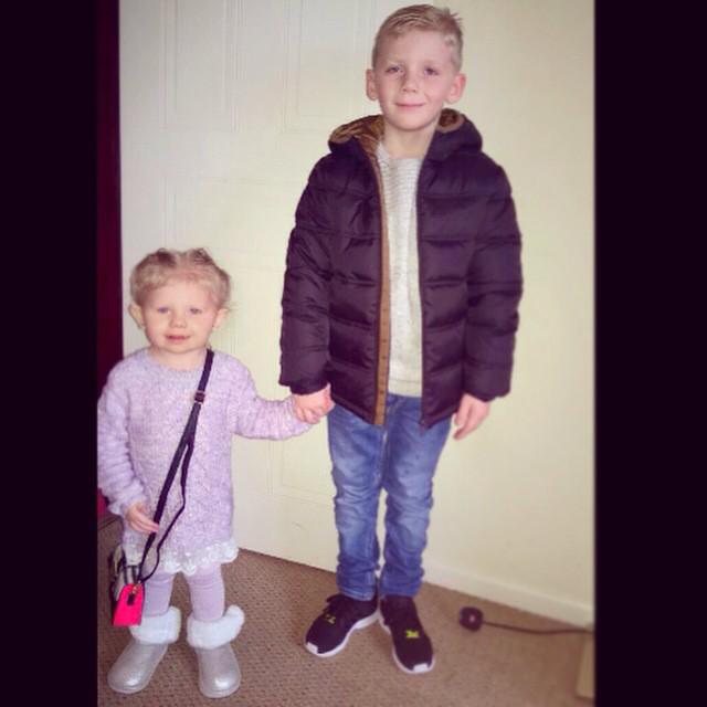 KarsWylde's tweet photo. My world 💝 http://t.co/pfyDGBinOW