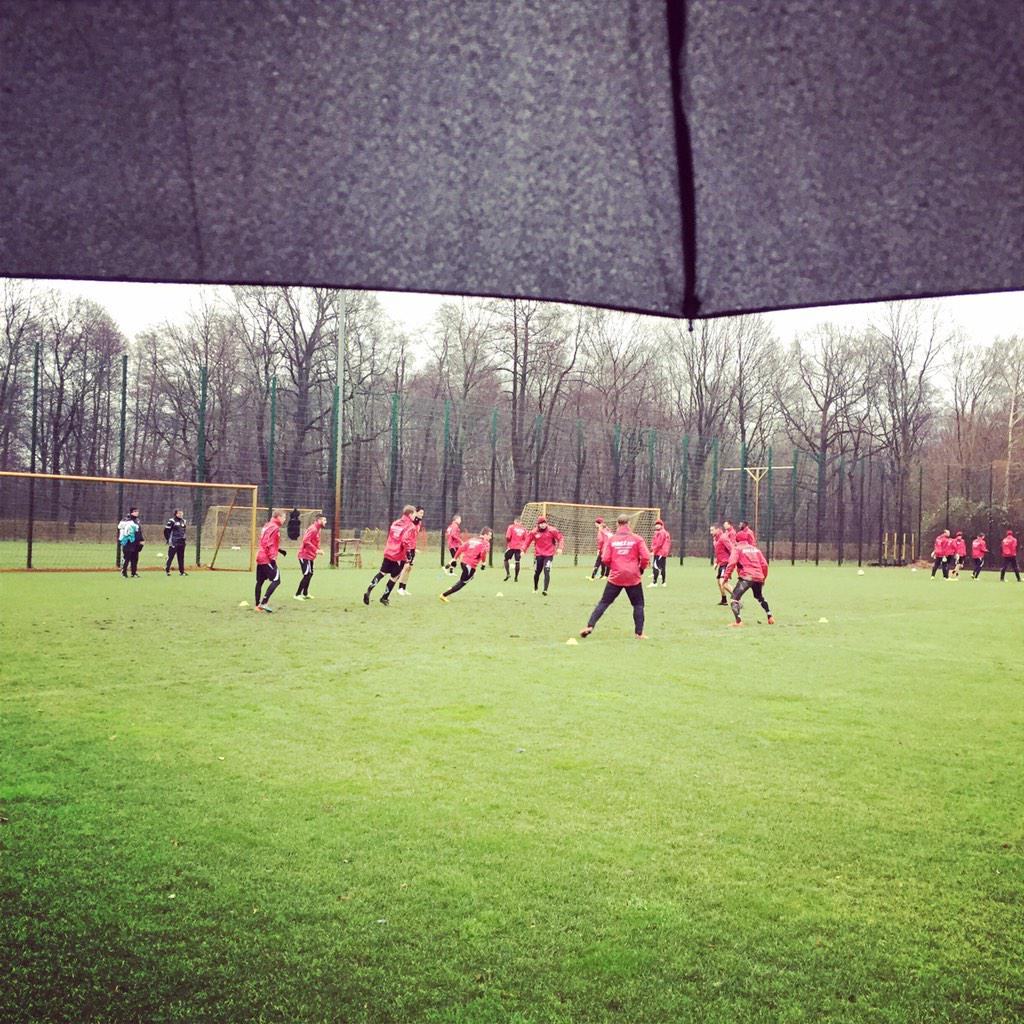 It's raining men! Trainingsauftakt bei #energiecottbus! #fce