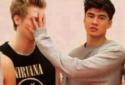 5sosworldalerts tweet picture