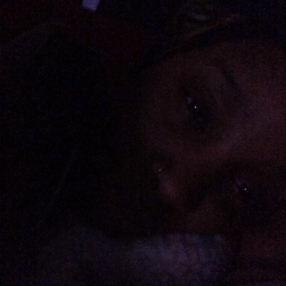 MIZUNDASTOOD_'s tweet photo. Awake thinking. http://t.co/ak9nYA4THA