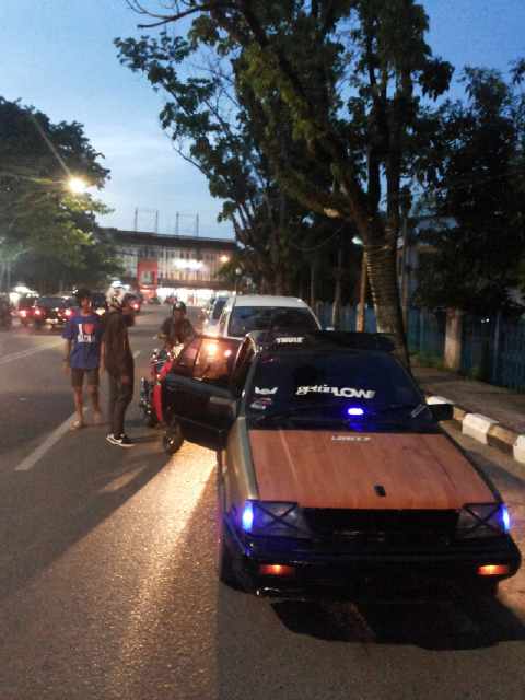 UnityPalembang's tweet image. Kopdar perdana, Pertama 2015! @UnityPalembang with @CarfatherP! keepsolid brader!