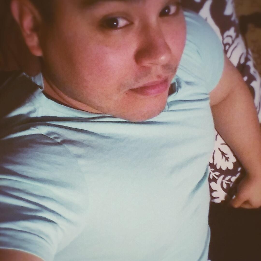 Am62Andres's tweet photo. Sin poder dormir 

Can't sleep http://t.co/F0p1jAVGkh