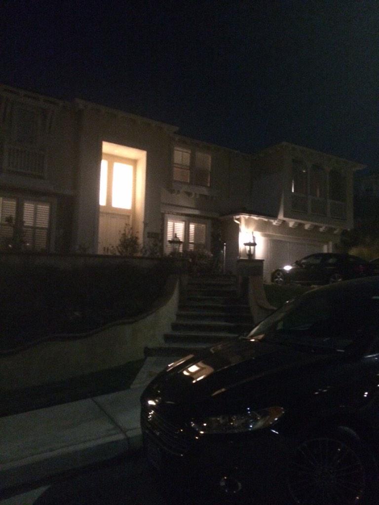 txterps's tweet photo. Tonight was gnarly as fuck. I bought the blunt w orange tip π #secretsesh #champangeblunt #weaveblunts #mansion #dabs http://t.co/wgl5qmgfts