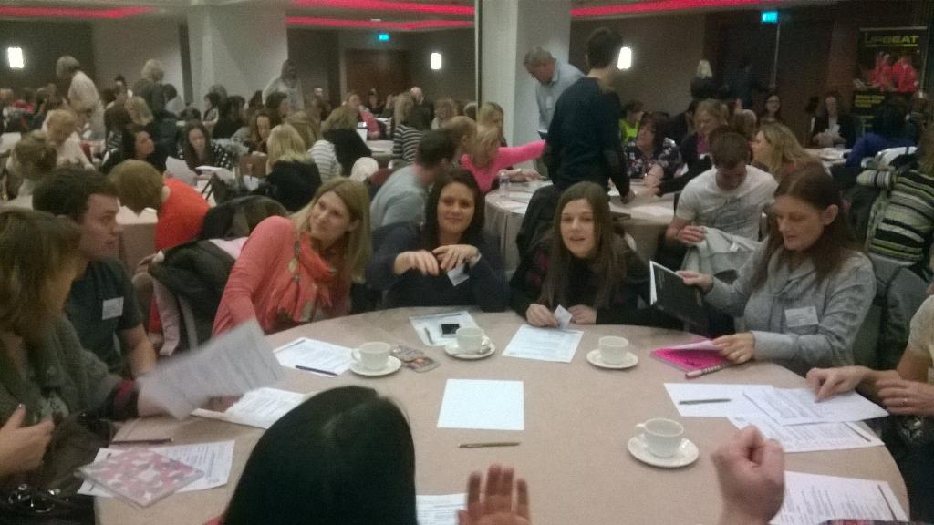 Springwood_Prm's tweet image. Staff having fun learning about improving education in Wales @GarethKCoombes #collabrativelearning