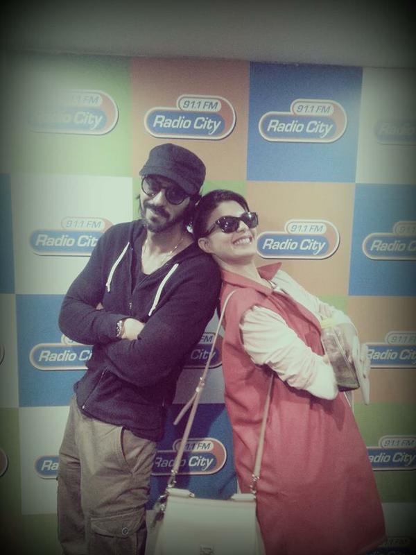 Jackie_FC's tweet photo. @RoyOfficialFilm Promotion Time at Radio City Mumbai! #GetSetRoy http://t.co/fosodbIGn9