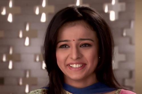 RoopalAndMahima's tweet photo. Smiling or Crying Rachna?
RT &amp; tell us :) @Mahima12Makwana http://t.co/f4VpIb2QZs