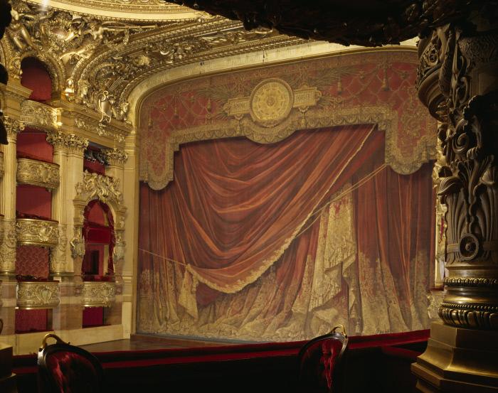 '@FousdeTheatreJoyeux anniversaire l'@operadeparis ! L'opéra #Garnier fut inauguré le 5 janvier 1875cc @B_Millepied ”'