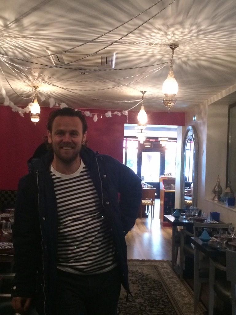 SAVIDANSTEVE's tweet photo. New #Resto #ANGERS le #Marrakech pl du #lycee #marocco  #kitchen @MarocTopNews vraiment #TOP http://t.co/dBvM5Qj5NP
