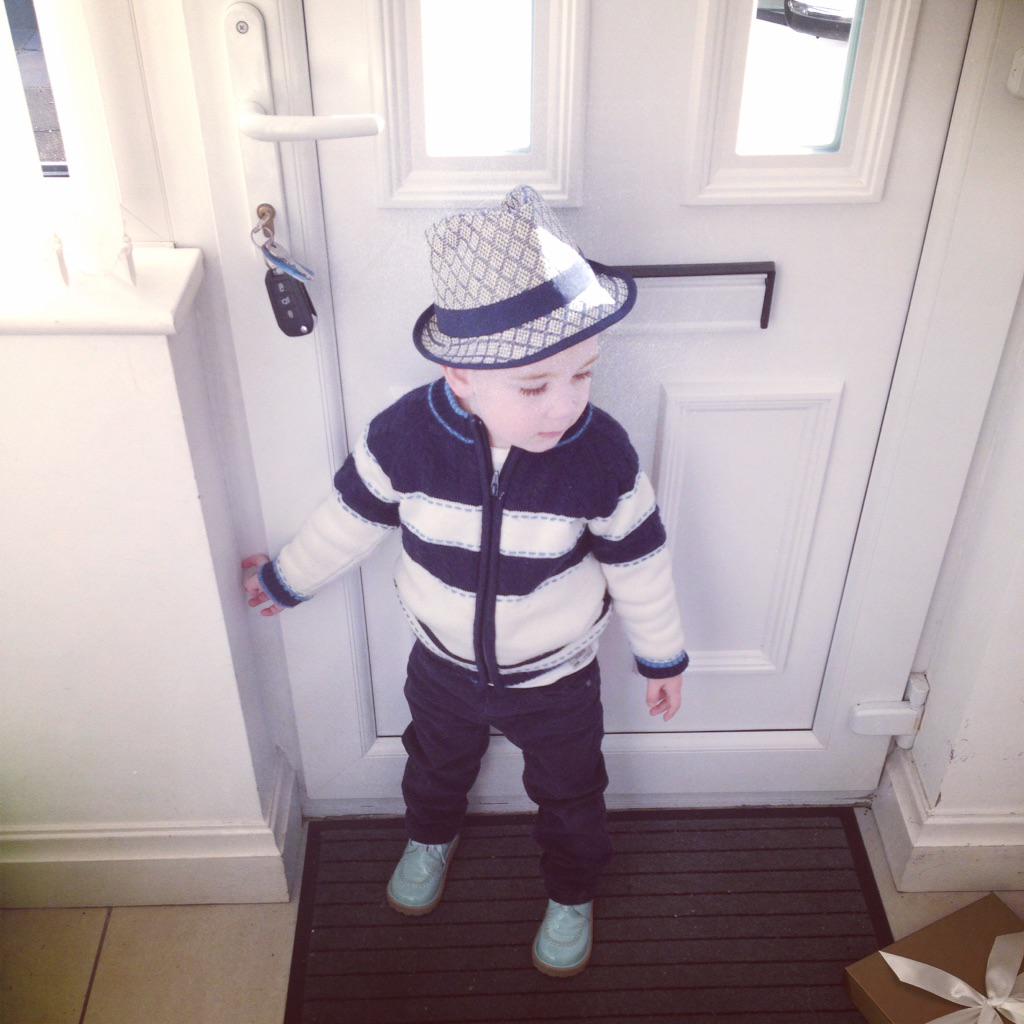 LiamPaulieD77's tweet photo. Master Jonjo Liam Patrick Capone! π #RascalHat @SiobhanCathT80 http://t.co/j35fNqWAWV