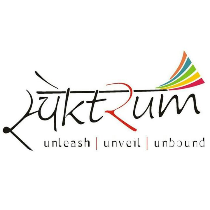 dhriti_shah's tweet photo. A youth fest organized by all the CA students of #Vadodara, for all the people of Vadodara. #SpektrumItIs #VadChat http://t.co/wKnLCyIZ4l