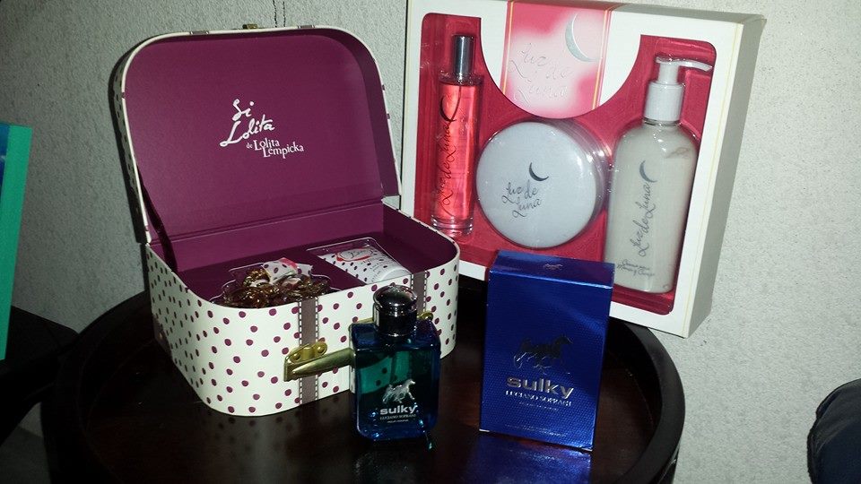 pynko's tweet photo. #LoMejorDel2014Fue  todos los exquisitos aromas que quedaron en tu mente, paquete especial q incluye todo esto  $1495 http://t.co/vWjHUXlEKf