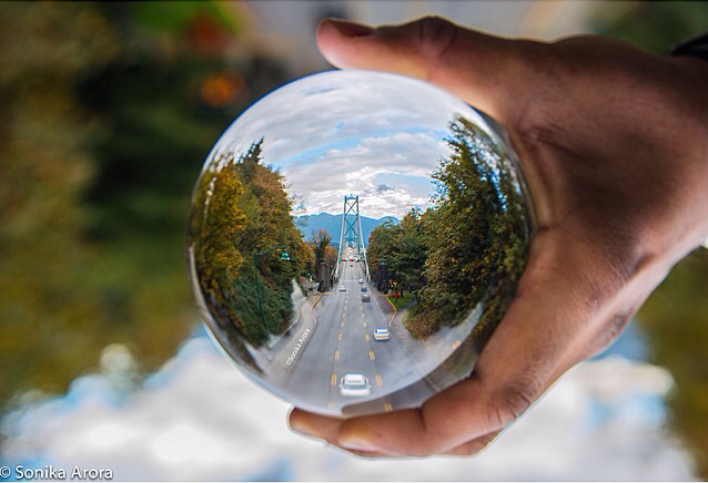 lower_lonsdale's tweet photo. Head over the #LionGateBridge, and come visit #LowerLonsdale, #NorthVancouver. Photo by: Sonika Arora http://t.co/Tu9F7vD8PY