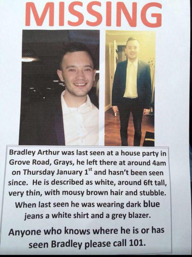 RachelWarboys's tweet photo. Search for the MISSING Chafford man, @TheB1990, enters Day 5 #FindBrad PLS RT @LydiaRoseBright http://t.co/bT39MdW2pl http://t.co/17vLSwm7V2