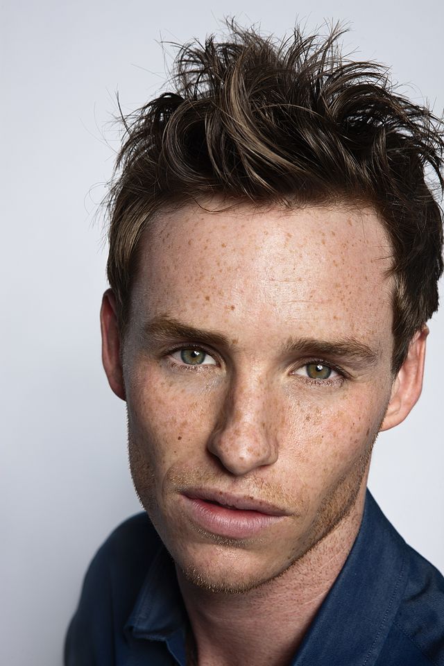 Happy Birthday to our favourite British Gent: Eddie Redmayne! 