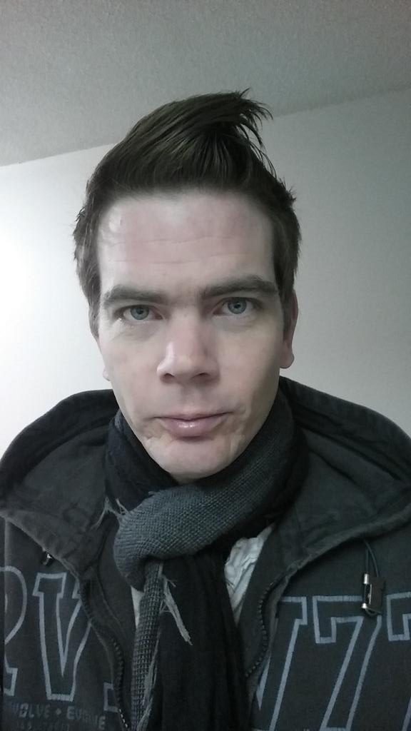 TheAdamWilliams's tweet photo. Ready for the return of Castle Workenstein..
#SoTellMeWhy #IDontLikeMondays http://t.co/CtATucaSys