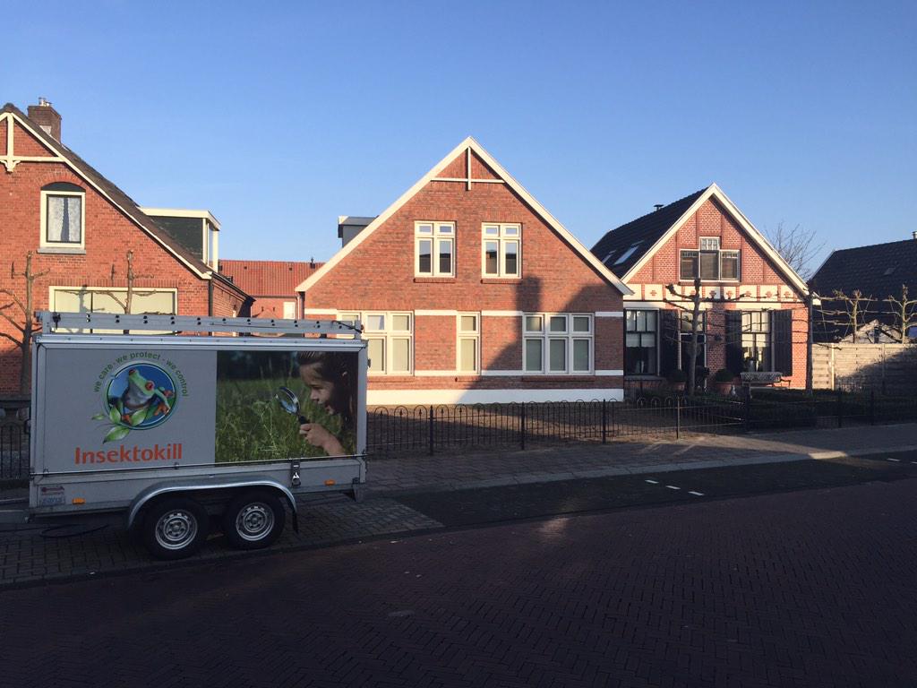 Eerste dag van 2015 weer aan het werk! Huis houtworm en boktor vrij gemaakt👍💪