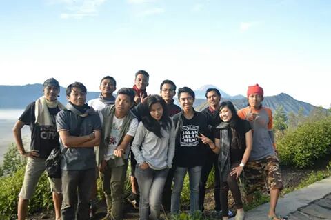 TapaiCB's tweet photo. Kangen kebersamaan http://t.co/P5t17LbQvF