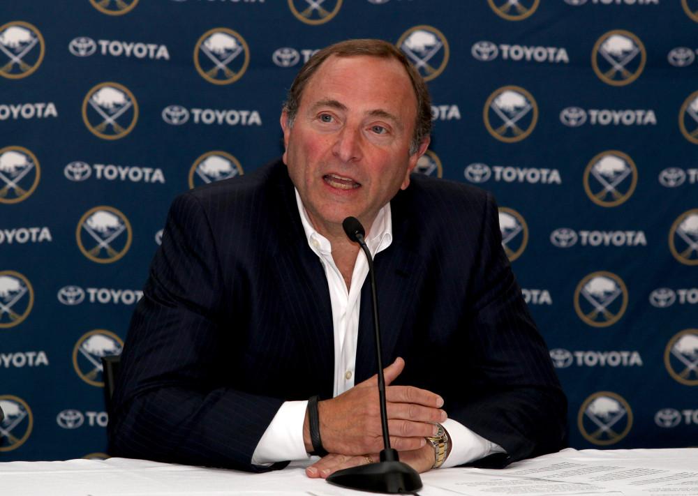ForTheWin's tweet image. Gary Bettman says social media success drives NHL growth usat.ly/1tBzUzW