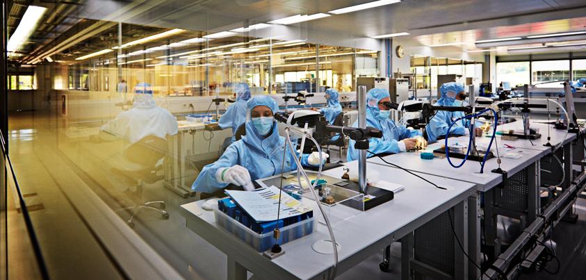 omegawatches's tweet photo. THE MAKING OF #MASTERCOAXIAL: The regulating organ is inspected under strict conditions. http://t.co/jUQvxbazAZ http://t.co/YdgFwkNKLO