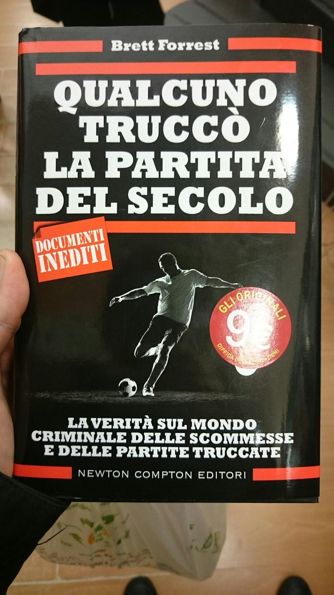 Vitellozzo's tweet photo. Acquisti #fotine #Pasqualone cc d'obbligo @maqualecalma @symdona @ellepuntopi @RedGiorgio81 http://t.co/8ll6gHjwu7