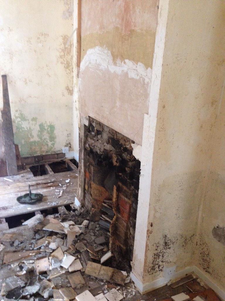 _PeterMatthews's tweet image. Think we have woodworm, happy days!  #propertyboom #propertyredevelopment