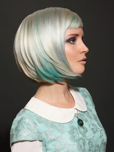 ebelpeluqueros1's tweet photo. inspiraciones nuevas con este nuevo año chic@s.( nueva coloracion k no se va con los lavados, se retira en la pelu ) http://t.co/5d9tTzWQXM