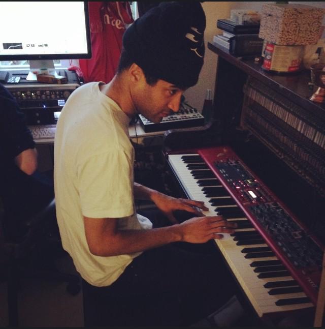 ThemeParkBand's tweet photo. but here in @fryars x @themeparkband land, things are just taking off 🚀🚀🚀 http://t.co/FMLSKKF0Ik