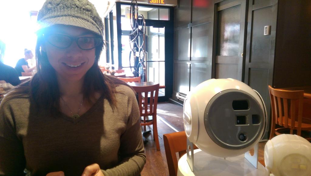 Wuxia's tweet image. Say hi to Meg Rabbitt and the future of programmable environments #lumo #interactiveprojector #iotheatre