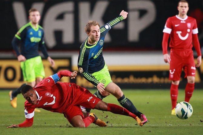 Happy 25th birthday to the one and only Leroy Fer! Congratulations 