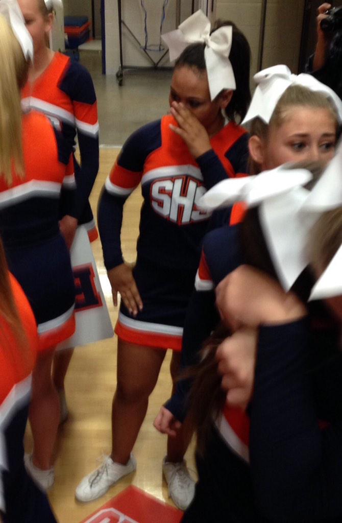 megansalmon14's tweet image. when his booty thick #throwback #firstcompetition #iwasweird