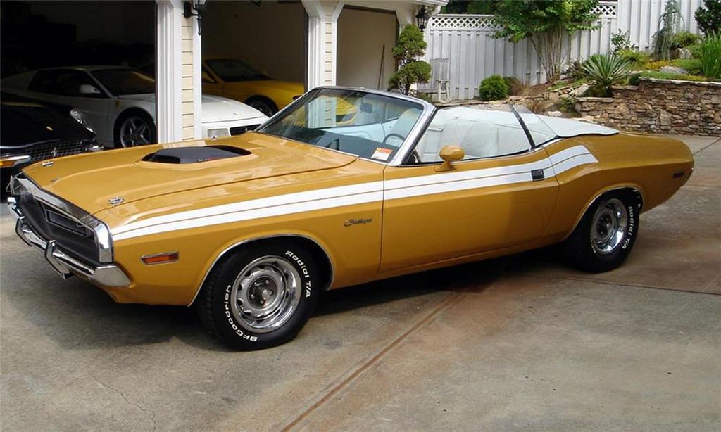 Moparnutz's tweet photo. 71 butterscotch......sweet #mopars http://t.co/HAmGtlLoD2