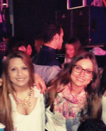 Raqueel03's tweet photo. Muchísimas felicidades a mi niña @SarittaGL96  , que lo pases genial y celebres tus 19 como se merece , un besito http://t.co/DqP4hK8NoD