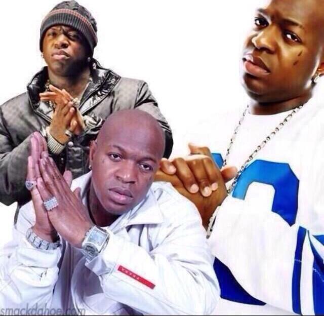 PennyTheGOAT's tweet photo. When you get up to get some hand sanitizer and the whole class lookin at you.. http://t.co/xL1PMMSj5y