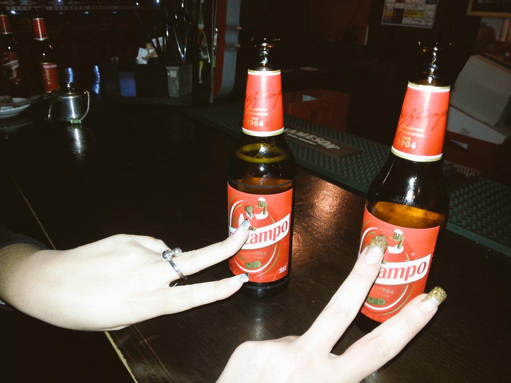 verotaenserio's tweet photo. Celebrando el dia de reyes cn mi Niña @anyelina_jp  ouh yeah!! http://t.co/njpMahZzSm