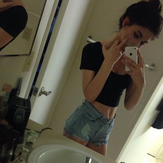 RPModels__'s tweet image. 