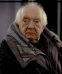 Happy Birthday to David Ryall who played Elphias Doge in the DH Pt1. David passed away only week ago at the age of 79 