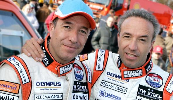 ShvanderWeele21's tweet photo. "@RTLBoulevardnl: Broers Coronel meest irritante BN'ers http://t.co/7iOQXiB7z3 #lodenleeuw #radar http://t.co/VPAJ9eomT2"ja toppers, jullie!