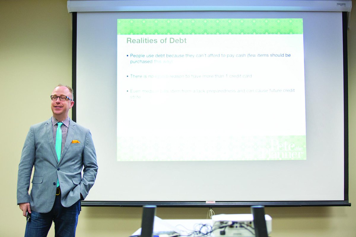 angi_home's tweet image. Improve your financial health, no math required.  Tips from @PeteThePlanner share.angie.li/D7Ey0I