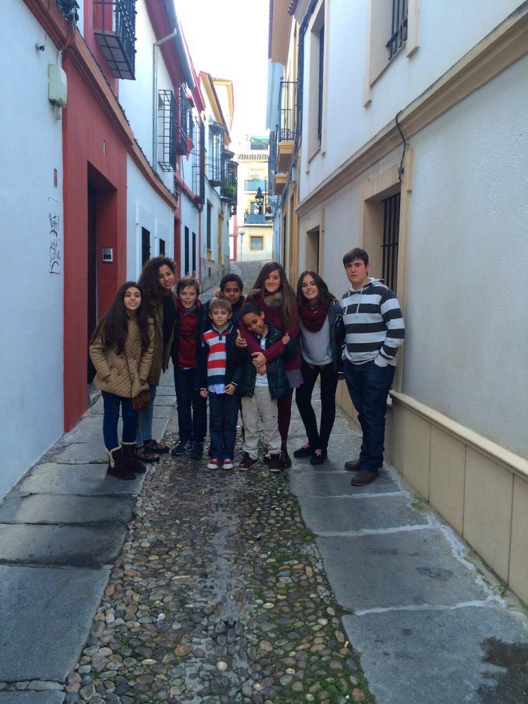 margaocalm's tweet photo. :) Os quiero http://t.co/GQPiB6df7k