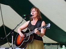 Happy 54th birthday, Iris DeMent! 